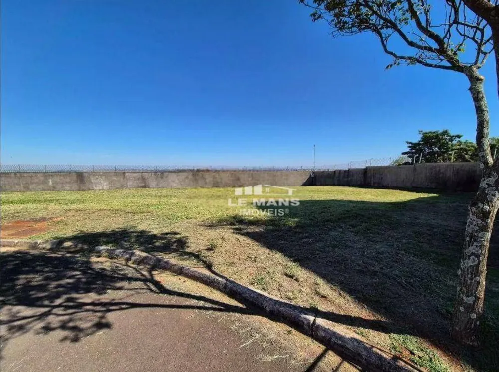 Loteamento e Condomínio, 692 m² - Foto 2