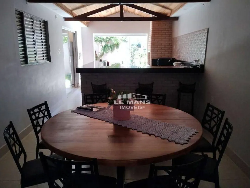 Casa, 3 quartos, 154 m² - Foto 10