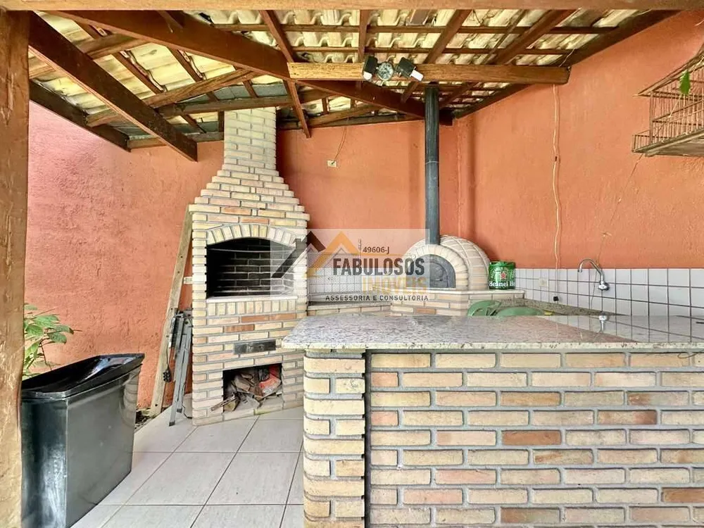 Casa, 4 quartos, 228 m² - Foto 4