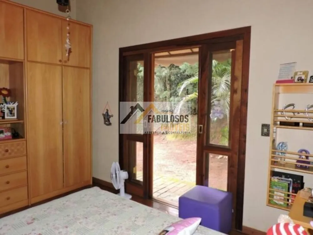 Casa, 5 quartos, 530 m² - Foto 3