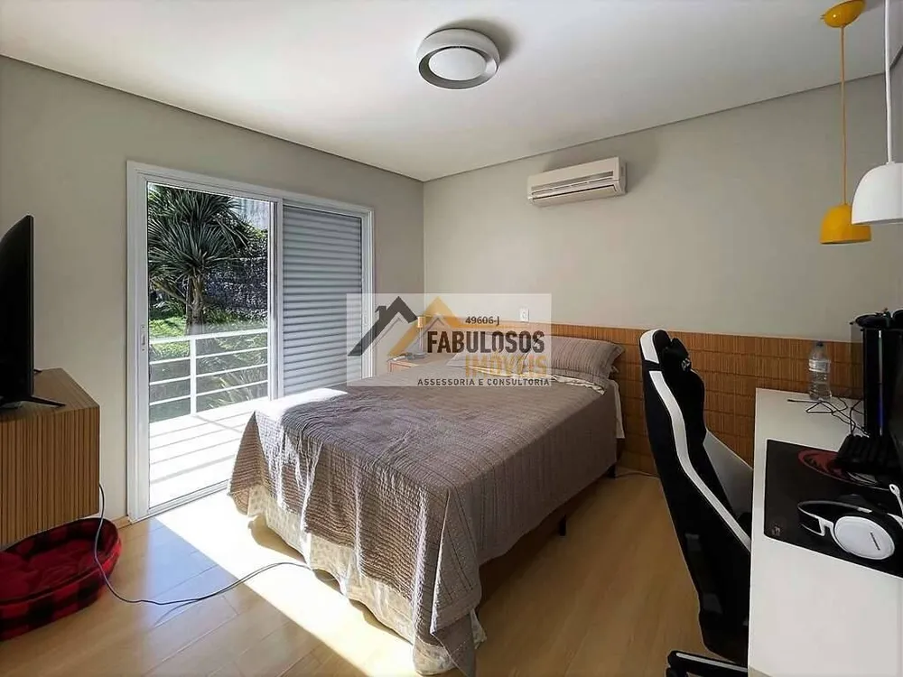 Casa, 5 quartos, 610 m² - Foto 1