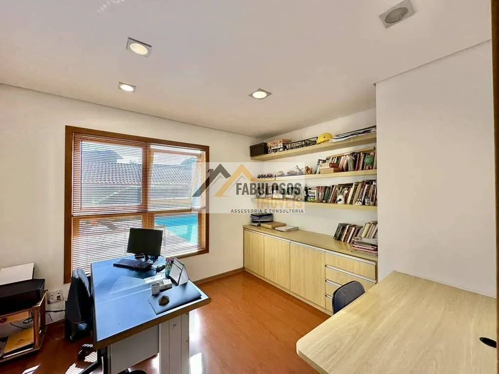Casa, 4 quartos, 359 m² - Foto 9
