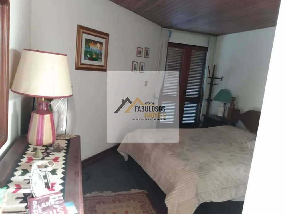 Casa, 5 quartos, 300 m² - Foto 9