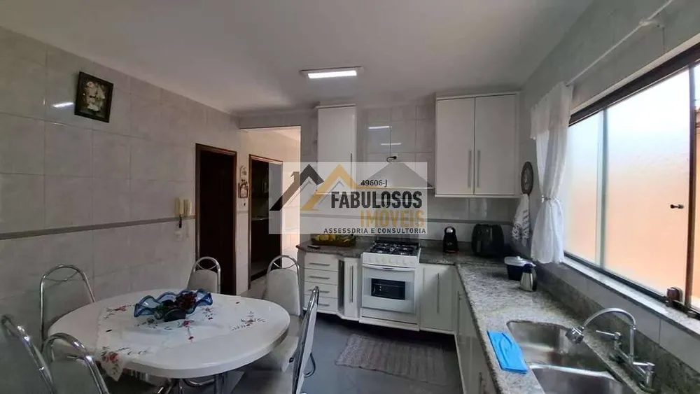 Casa, 3 quartos, 339 m² - Foto 8