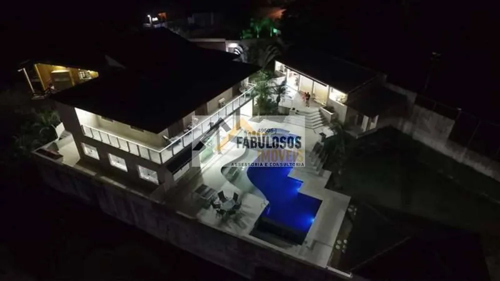 Casa, 4 quartos, 711 m² - Foto 1