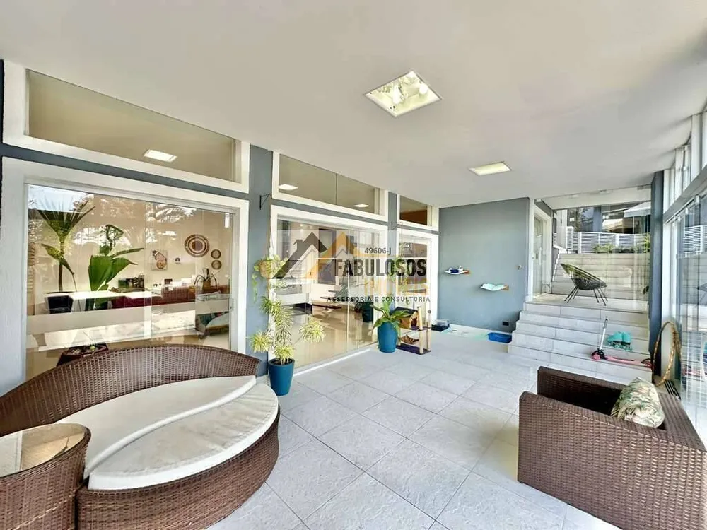 Casa, 4 quartos, 711 m² - Foto 2