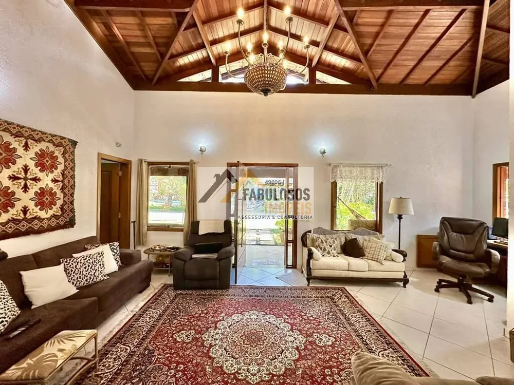 Casa, 3 quartos, 503 m² - Foto 1