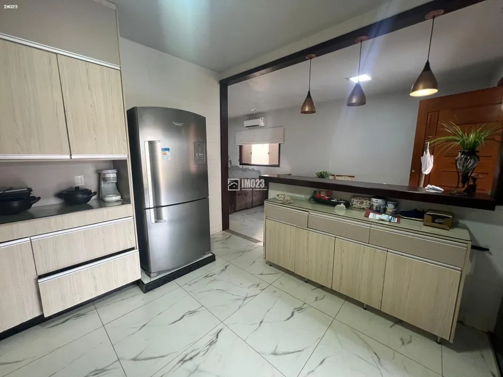 Casa, 3 quartos, 170 m² - Foto 1