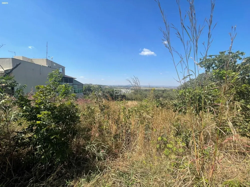 Terreno, 1800 m² - Foto 1