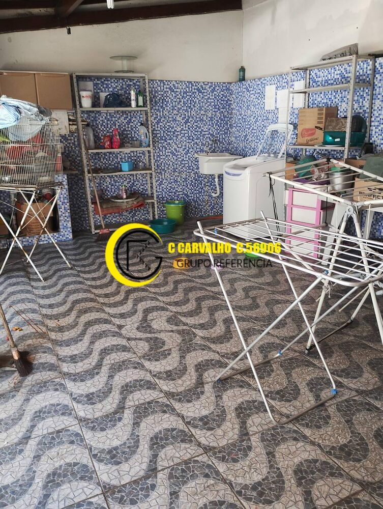 Casa à venda com 4 quartos, 260m² - Foto 4