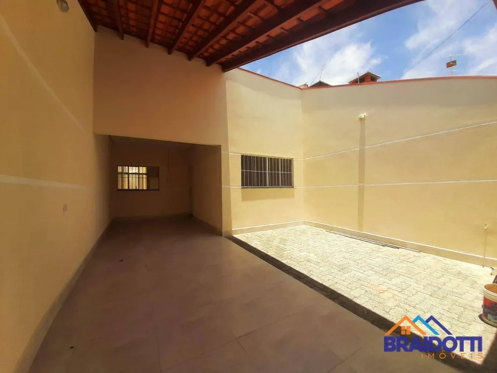 Casa, 2 quartos, 130 m² - Foto 1
