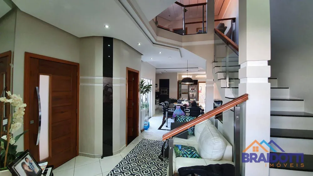 Casa, 3 quartos, 230 m² - Foto 2
