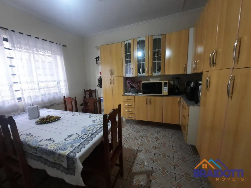 Casa, 6 quartos, 300 m² - Foto 1