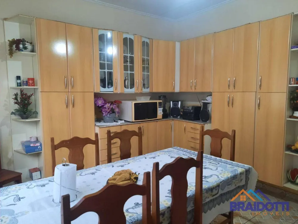Casa, 6 quartos, 300 m² - Foto 2