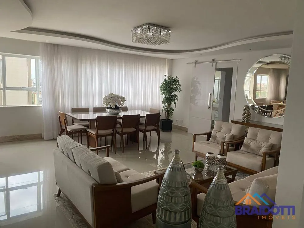 Apartamento, 3 quartos, 260 m² - Foto 3