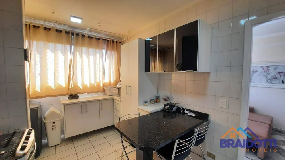 Apartamento, 2 quartos, 69 m² - Foto 2