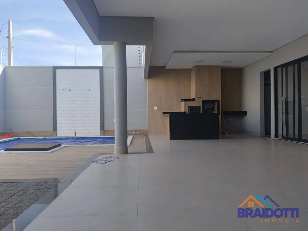 Casa, 3 quartos, 212 m² - Foto 1