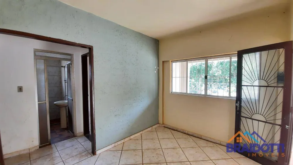 Casa, 4 quartos, 115 m² - Foto 1