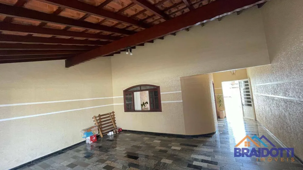 Casa, 3 quartos, 150 m² - Foto 1