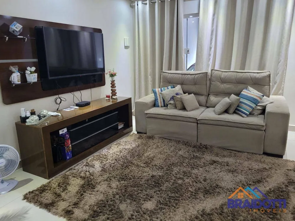Casa, 3 quartos, 220 m² - Foto 4