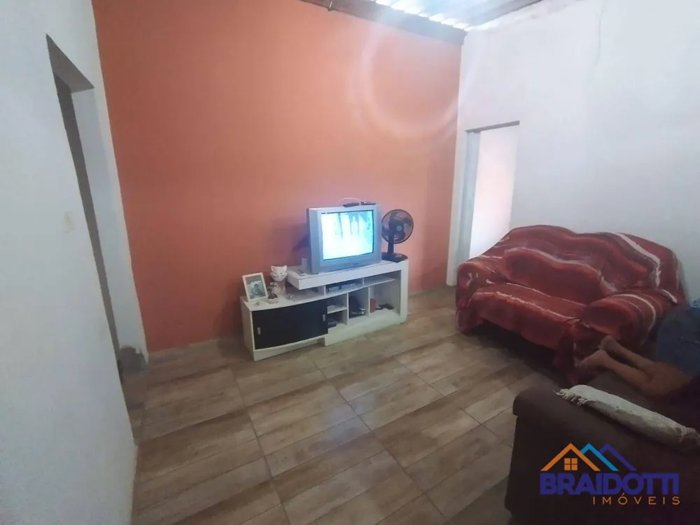 Casa, 3 quartos, 200 m² - Foto 4