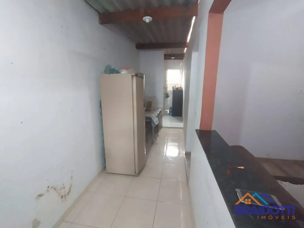 Casa, 3 quartos, 200 m² - Foto 1