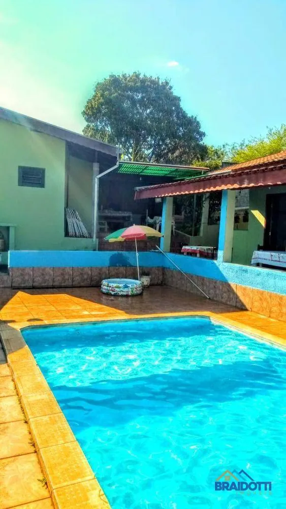 Chácara, 3 quartos, 1100 m² - Foto 2