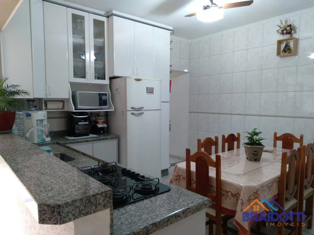 Casa, 3 quartos, 130 m² - Foto 3