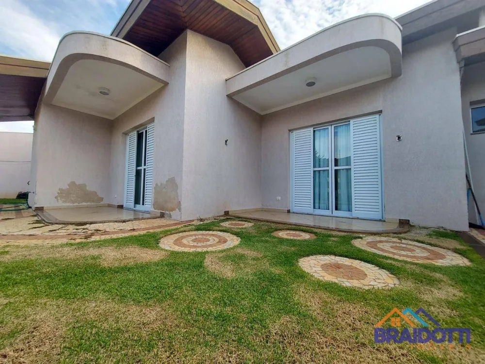 Casa, 3 quartos, 249 m² - Foto 3