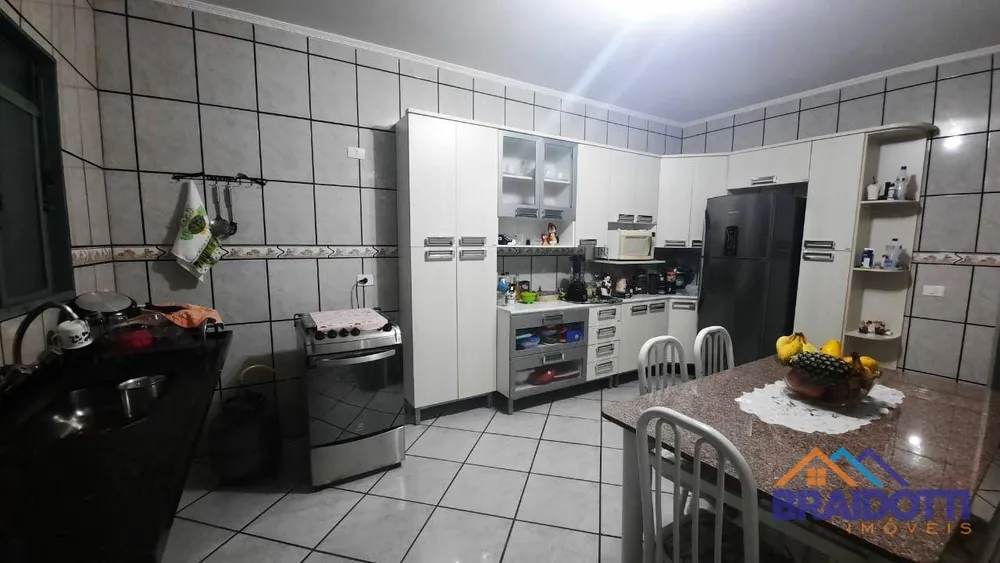 Casa, 2 quartos, 184 m² - Foto 3