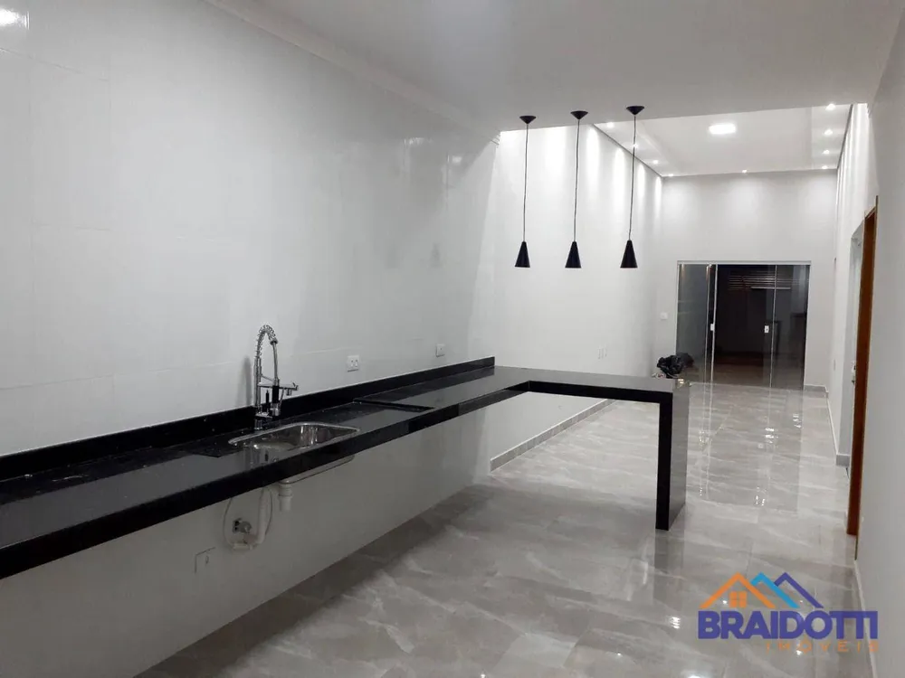 Casa, 3 quartos, 96 m² - Foto 1