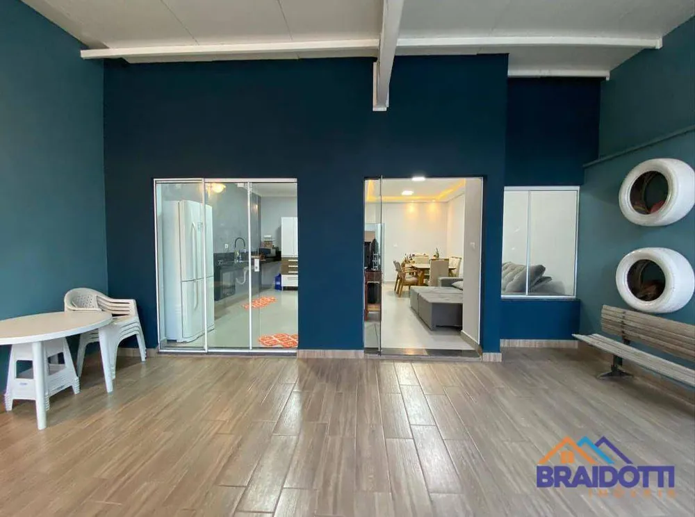 Casa, 2 quartos, 80 m² - Foto 1