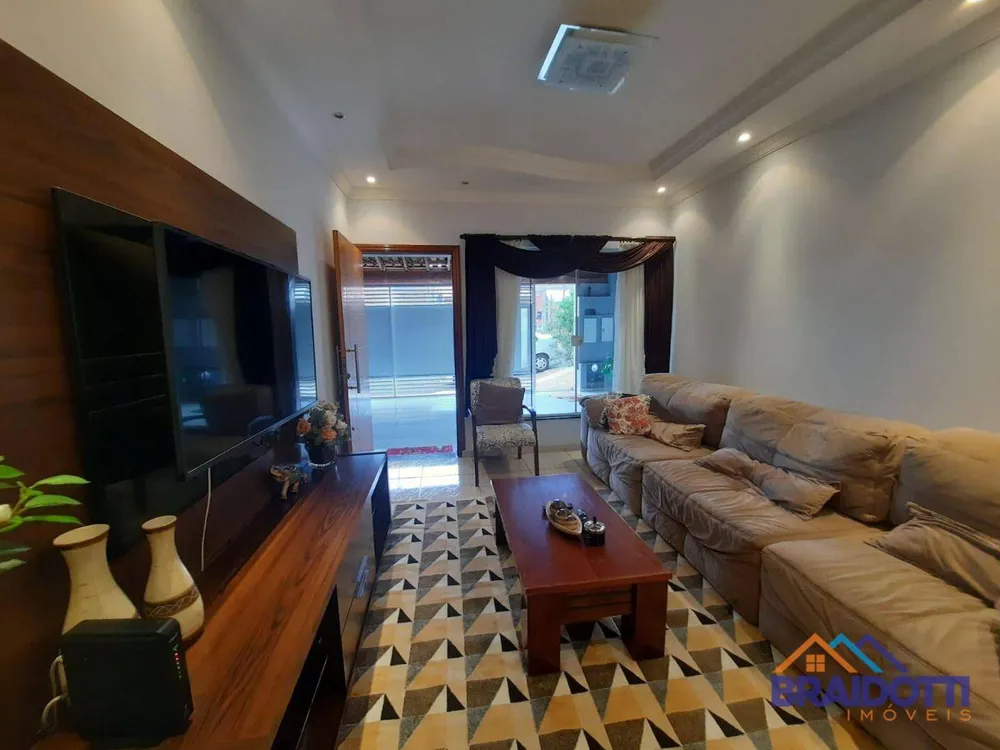 Casa, 4 quartos, 285 m² - Foto 2