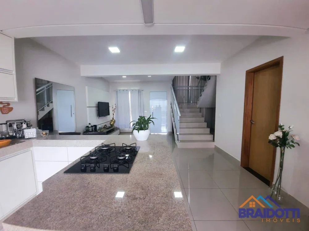 Casa, 2 quartos, 100 m² - Foto 1