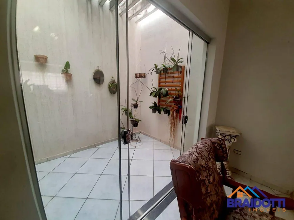 Casa, 4 quartos, 216 m² - Foto 4