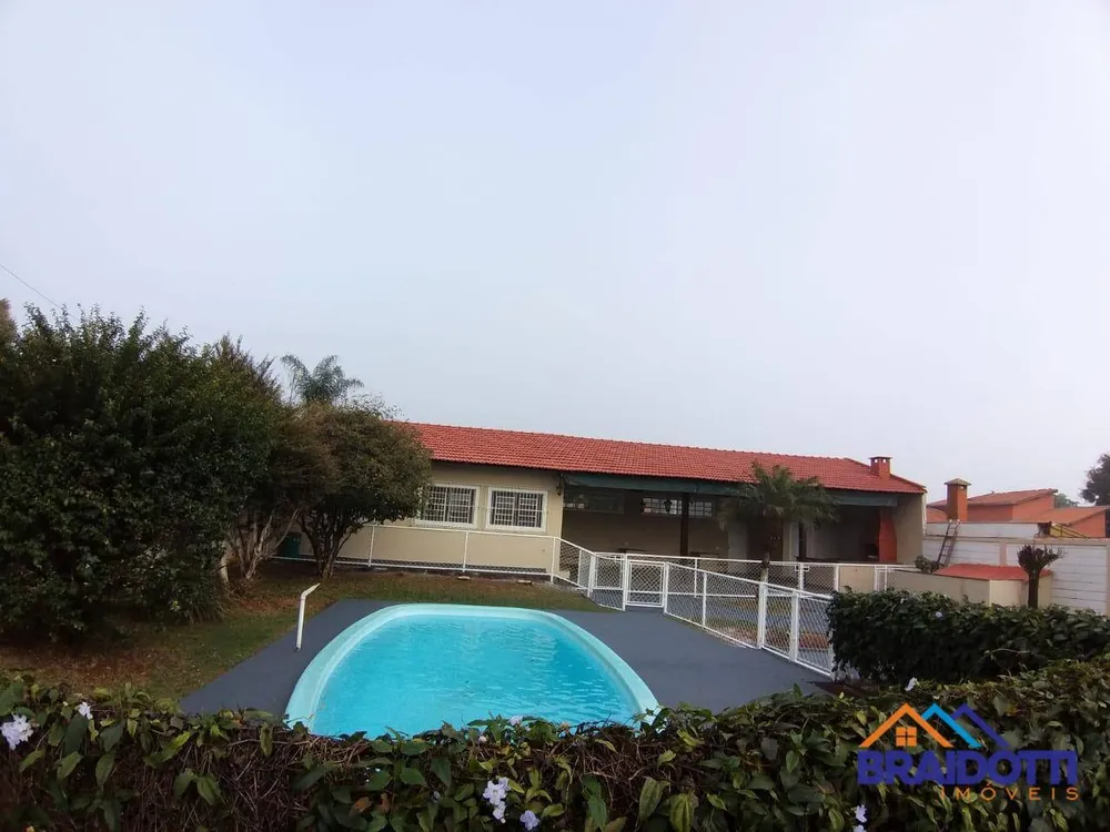 Chácara, 3 quartos, 1000 m² - Foto 1