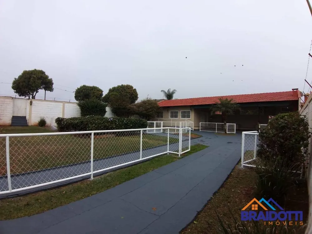 Chácara, 3 quartos, 1000 m² - Foto 4