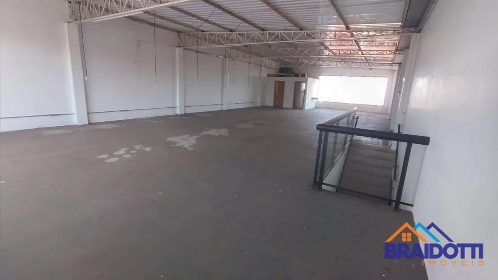 Loja-Salão, 250 m² - Foto 1