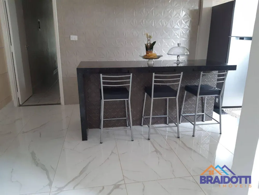 Casa, 4 quartos, 153 m² - Foto 3