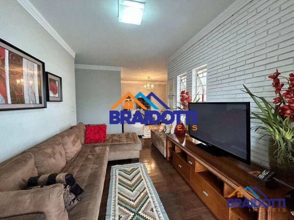 Casa, 3 quartos, 208 m² - Foto 7