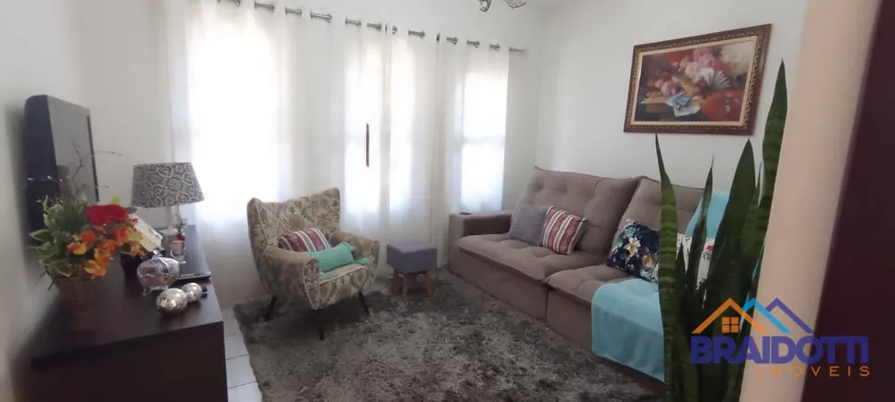 Casa, 3 quartos, 133 m² - Foto 1