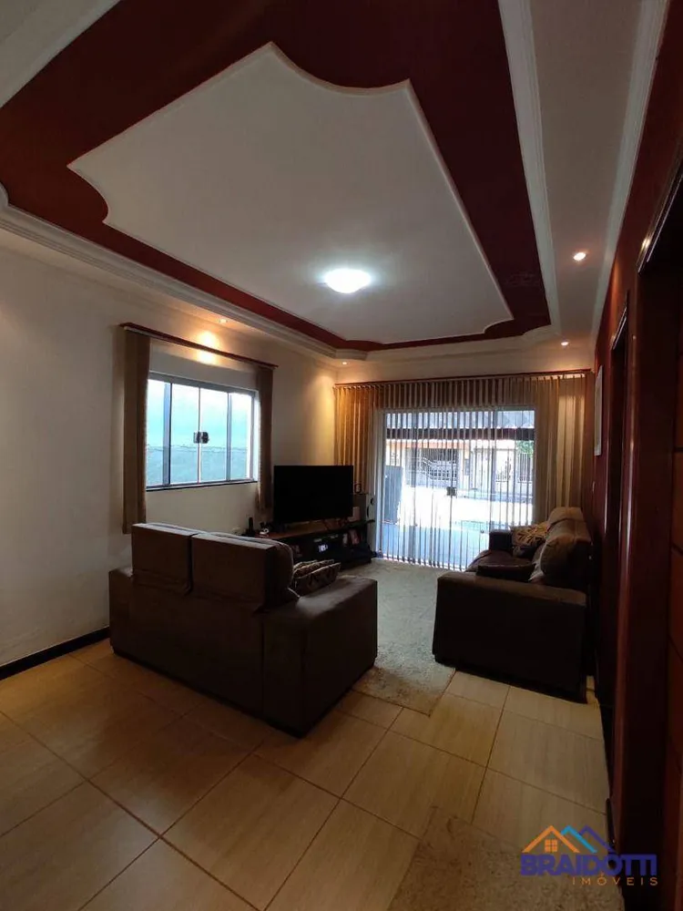 Casa, 3 quartos, 192 m² - Foto 4