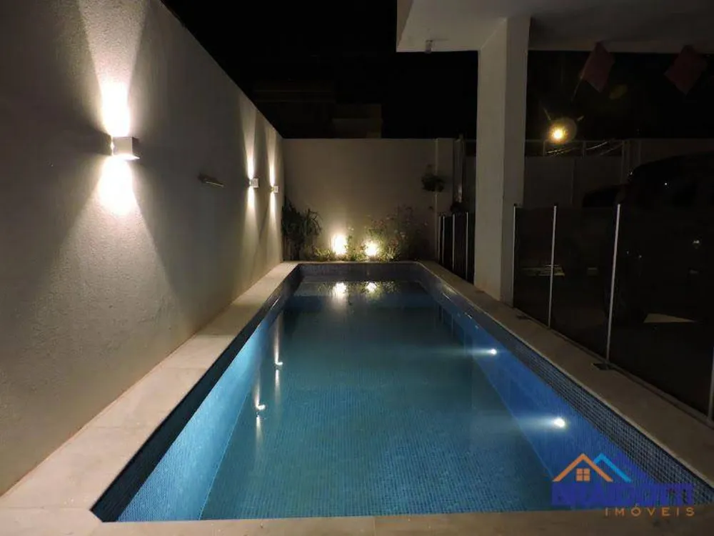 Casa, 3 quartos, 200 m² - Foto 3