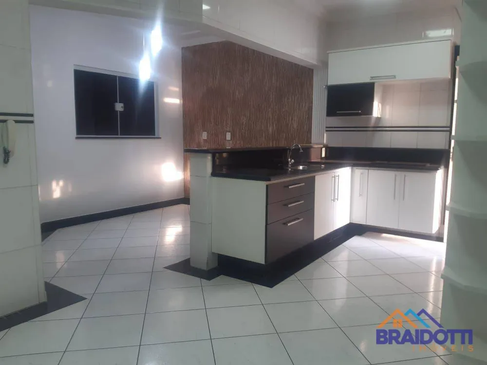 Casa, 3 quartos, 133 m² - Foto 1