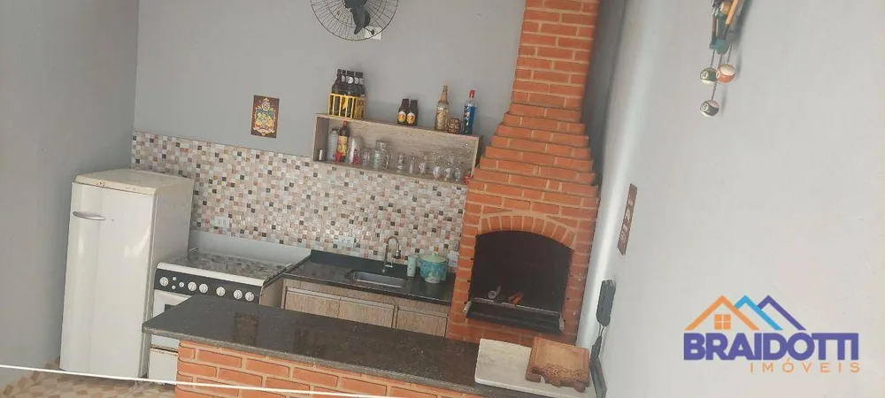 Casa, 3 quartos, 130 m² - Foto 2