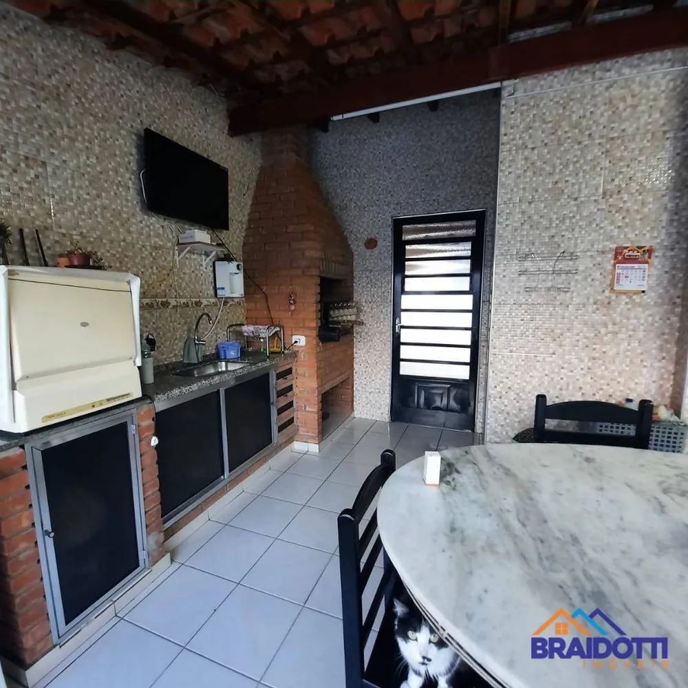 Casa, 3 quartos, 300 m² - Foto 4