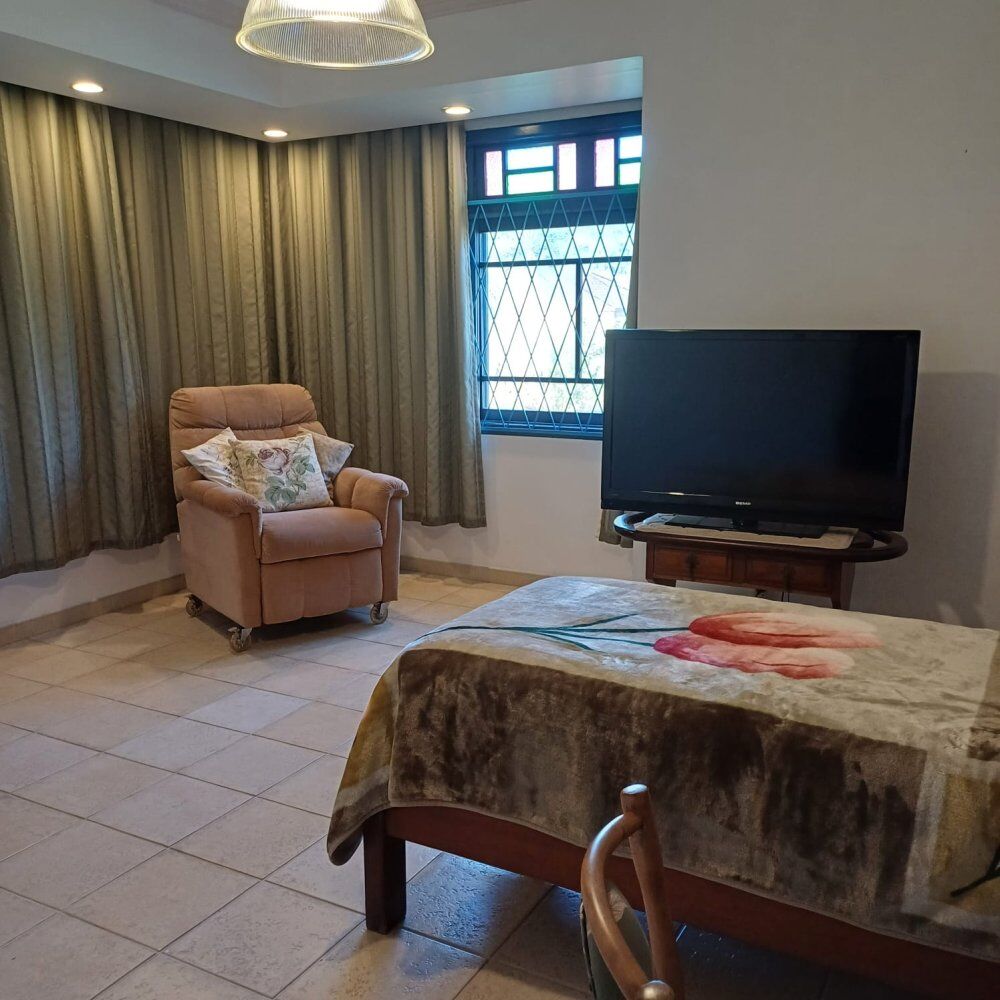Casa à venda com 3 quartos, 260m² - Foto 13