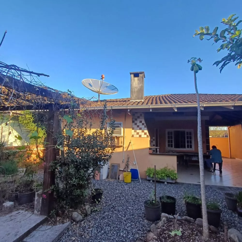Casa, 3 quartos, 136 m² - Foto 1