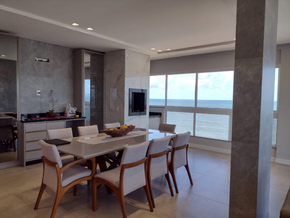 Apartamento à venda com 4 quartos, 186m² - Foto 4