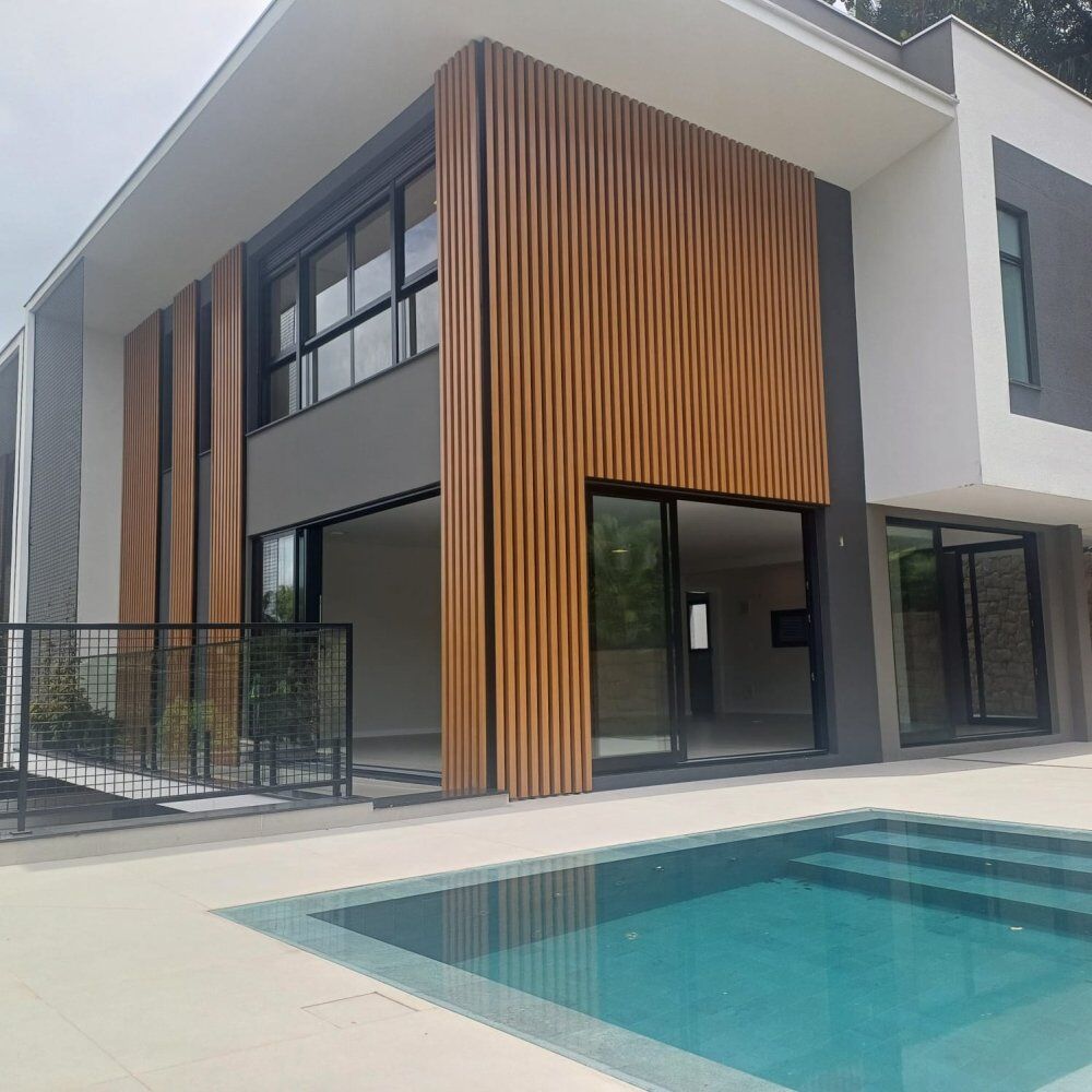 Casa à venda com 3 quartos, 309m² - Foto 5